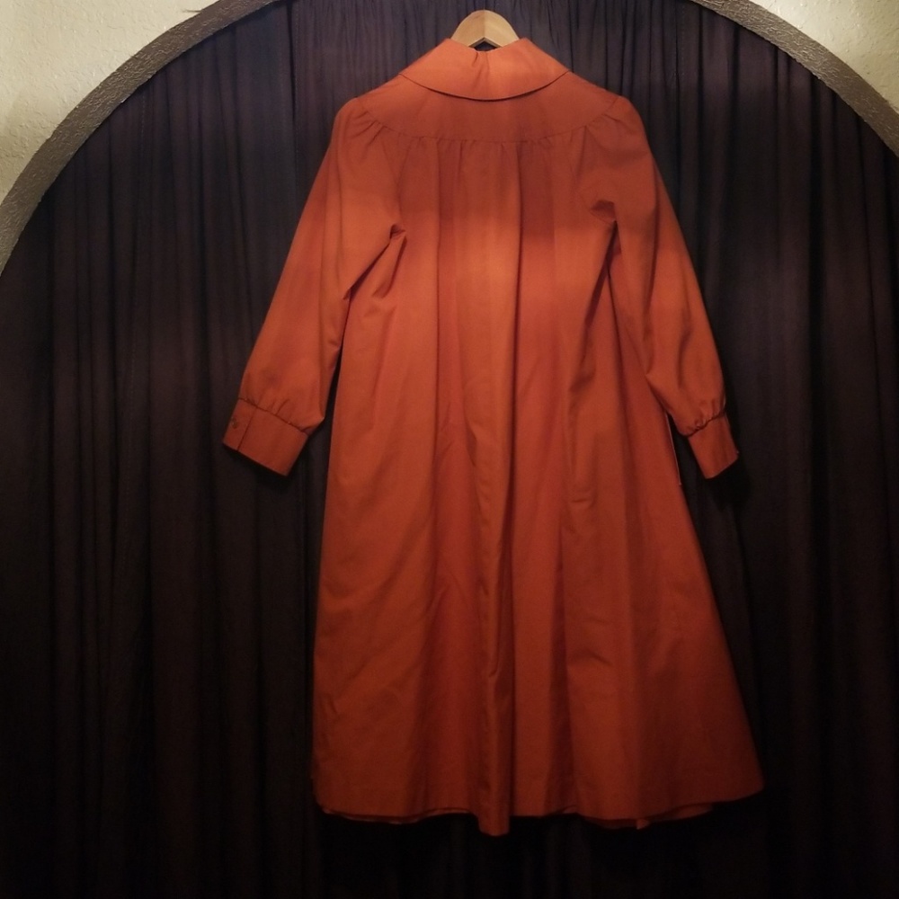 Spring coat - Picture 2 of 2